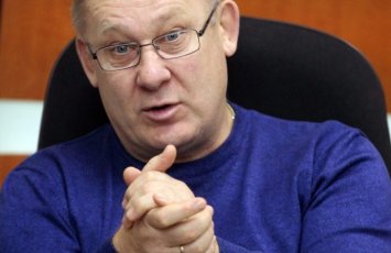 Сборная Азербайджана по борьбе рассталась с главным тренером