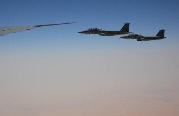 Коалиция во главе с Саудовской Аравией нанесла удары по силам ЮПС в Йемене