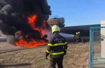 В Газахе на территории нефтебазы загорелся автомобиль с топливом, есть погибший-ВИДЕО