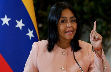 Venesuela və ABŞ səfirliklərin açılması imkanlarını araşdırır