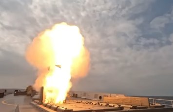 ВМС Пакистана испытали систему ПВО и беспилотники-ВИДЕО