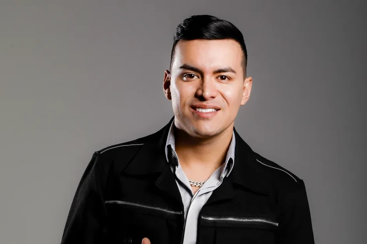 Колумбийский поп-певец с группой погиб в авиакатастрофе