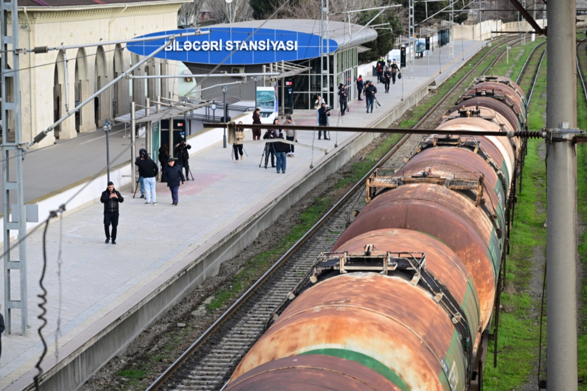 Azərbaycandan Ermənistana neft məhsullarının növbəti partiyası göndərildi - FOTO