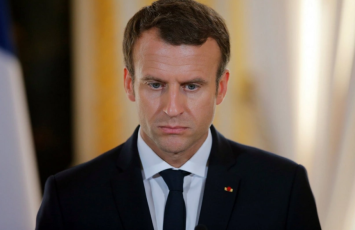 Makron İranda etirazçılara qarşı zorakılığı pisləyib