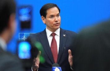 Рубио сообщил об отправке США первой партии гумпомощи на Кубу