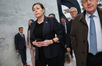 Qrenlandiyanın XİN başçısı ABŞ ilə danışıqlardan sonra ağlayıb