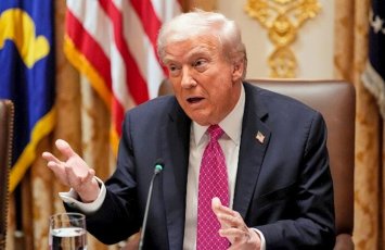 Tramp: İranda yeni lider axtarmağın vaxtıdır