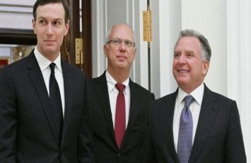 Rusiya və ABŞ nümayəndələri arasında Davosda keçirilən danışıqlar iki saatdan çox davam edib