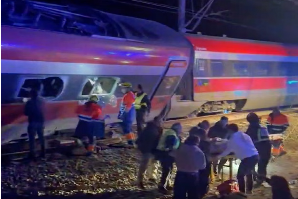 İspaniyada qatar qəzası nəticəsində ölənlərin sayı 42-yə çatıb