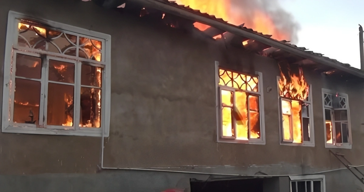 Masazırda yanğında ölən qadının oğlu: 