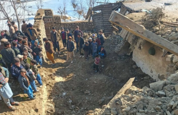 Qeyri-sabit hava şəraiti Pakistanın şimalında beş nəfərin ölümünə səbəb olub