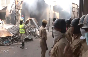 Hindistanın cənubunda baş vermiş yanğında azı beş nəfər həlak olub