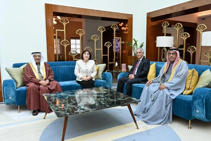 Сахиба Гафарова прибыла с визитом в Бахрейн-ФОТО