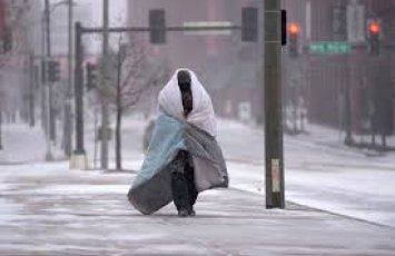 В Нью-Йорке приостановили паромное сообщение из-за снежной бури