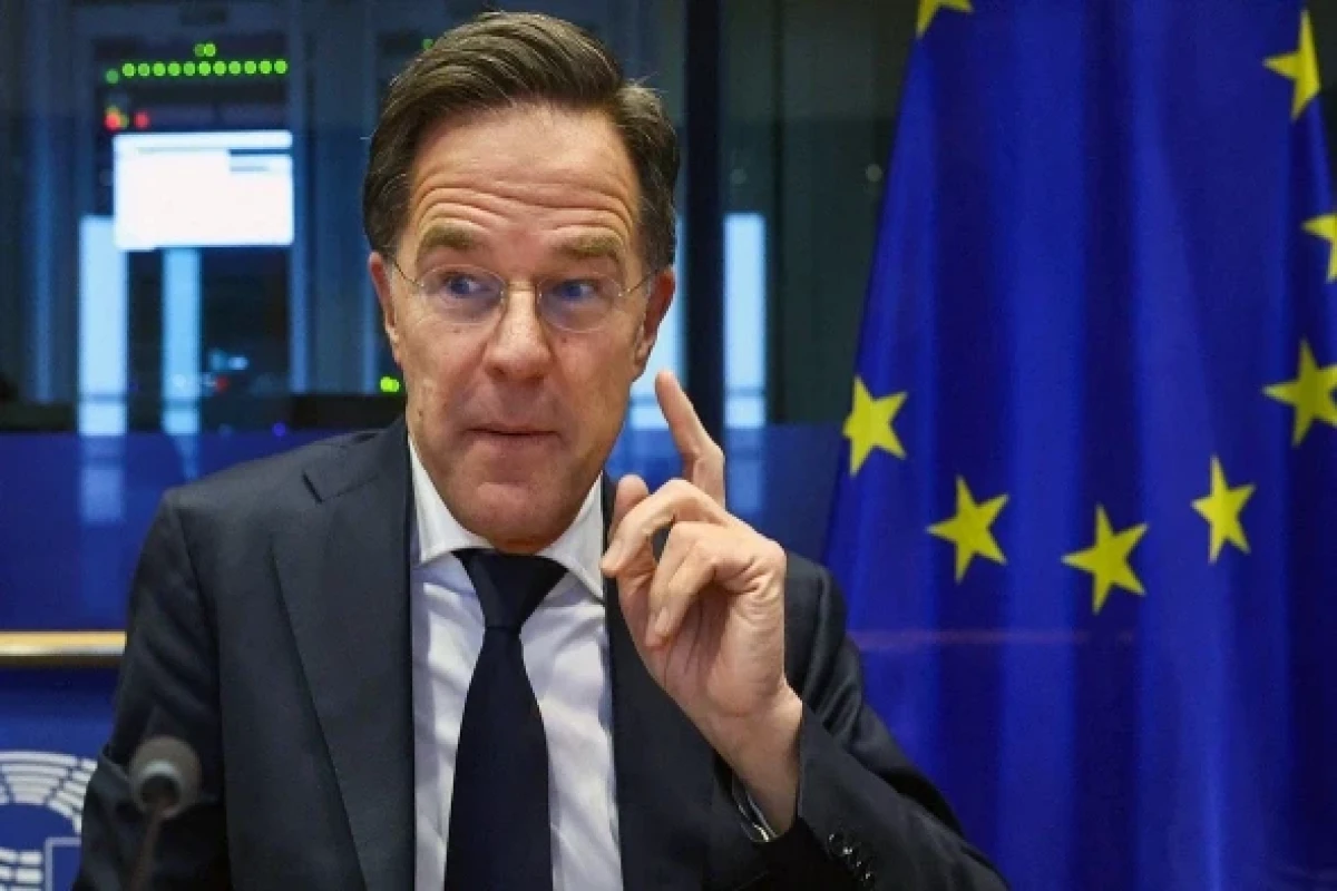 Rutte: 90 milyard avroluq kredit Ukraynanın təhlükəsizliyinə ciddi təsir göstərəcək