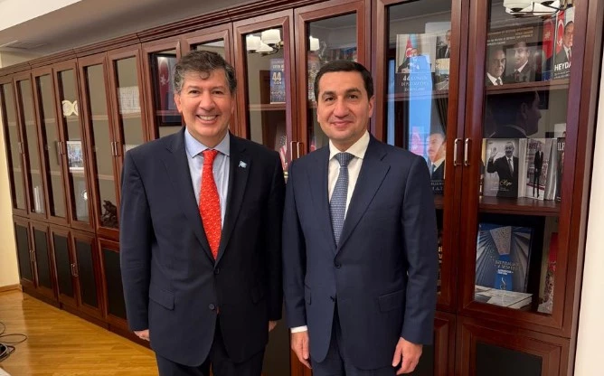 Представитель ООН провёл встречу с помощником президента Азербайджана