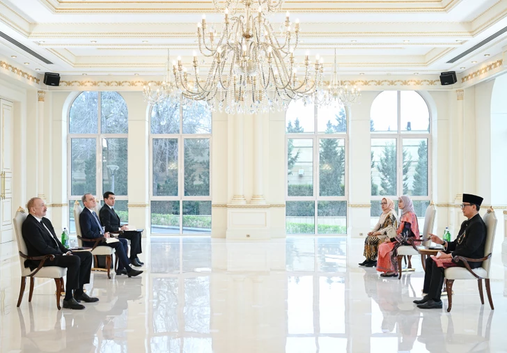 Президент принял верительные грамоты новоназначенного посла Индонезии в Азербайджане-ФОТО