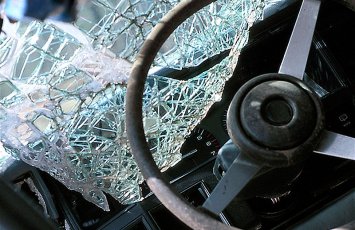 Ağdamda maşın aşıb, xəsarət alan var