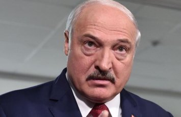 Lukaşenko: Süni intellektlə bağlı boş yerə narahat olmamalıyıq