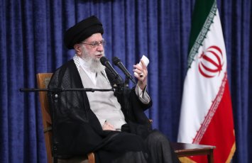 Senssasion iddia: İran rəhbərliyi ölkədən qaçır