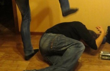 Ata və oğul evə çağırdıqları “Azəriqaz” əməkdaşını döyüb? – Yenilənib