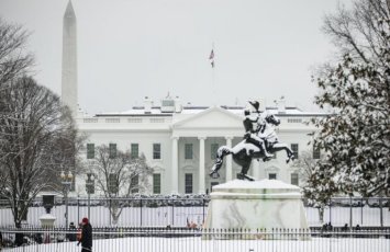 Ağ Ev: PUA insidentinə baxmayaraq, ABŞ-İran danışıqları qüvvədə qalır
