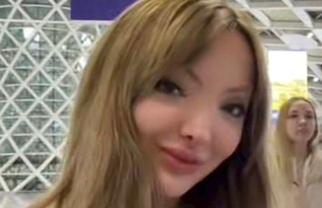 Bakıya gələn türk qızı Azərbaycan kişilərindən danışdı — Belə şeyi Türkiyədə görmək mümkün deyil — VİDEO