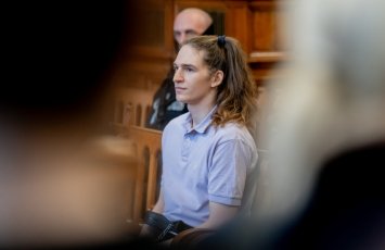 Almaniyanın daxili işlər naziri Budapeştdəki ekstremist hücumlarla bağlı açıqlama verib