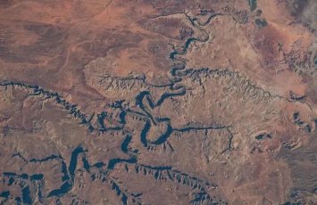 İnanılmaz çay dağ yamacına 