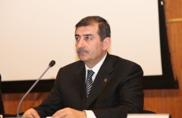 İcra başçısının bacısı işdən çıxarıldı - FOTO