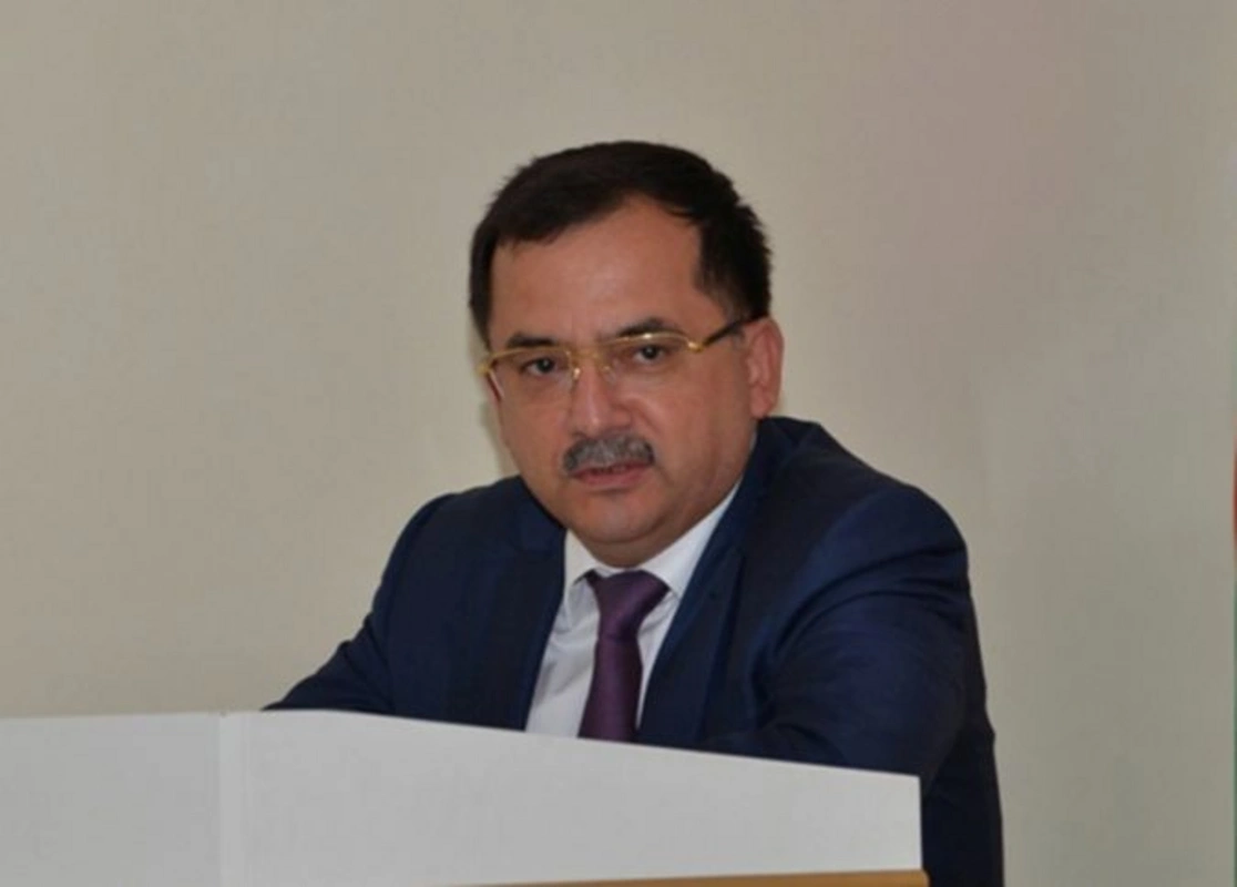 İcra başçısı iki il əvvəl təyin etdiyi müavinini də işdən çıxardı