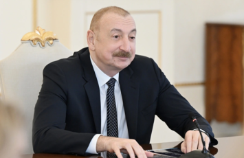 Dövlət başçısı: 