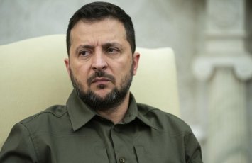 Zelenski: Rusiya və Belarus istisna olmaqla istənilən ölkədə danışıqlara hazırıq