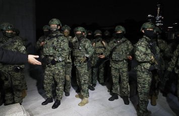 В Южной Корее 180 военных признаны соучастниками попытки ввести военное положение