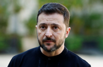 Zelenski: Rusiya energetika obyektlərinə kütləvi zərbələr endirib