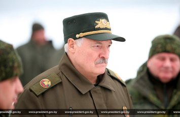 Лукашенко проверил стрельбы и остался недоволен подготовкой
