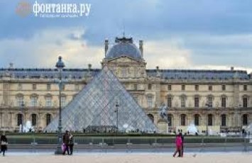 В Лувре произошел потоп над залом, где хранятся произведения XV-XVI веков