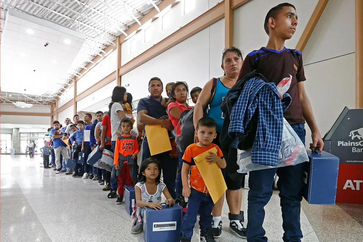 США намерены потратить более 38 млрд долларов на новые центры содержания мигрантов