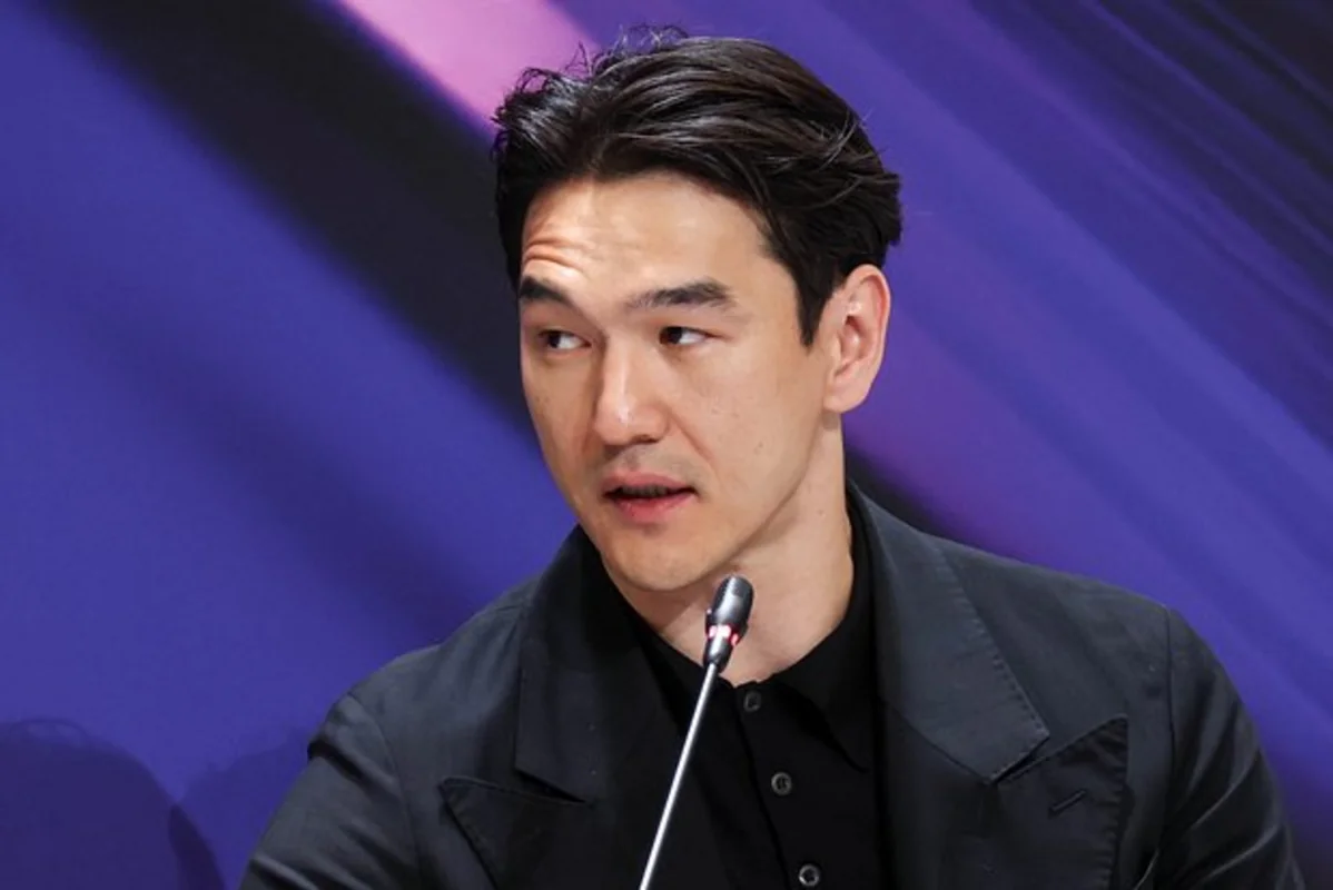 Стендап-комика Нурлана Сабурова внесли в базу 