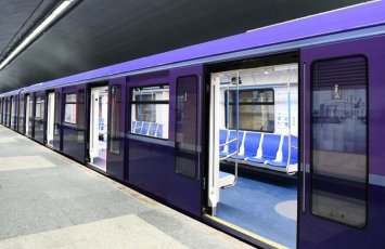 Завтра метро будет работать на час дольше