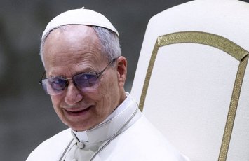 Papa Trampın dəvətini qəbul etmədi