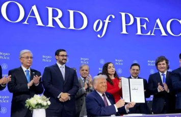 Trampın Sülh Şurasının ilk - təsis iclasında Azərbaycan-Ermənistan sülh sazişi...