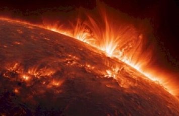 Günəşdəki partlayışlarla zəlzələ arasında əlaqə VARMI? - ARAŞDIRMA