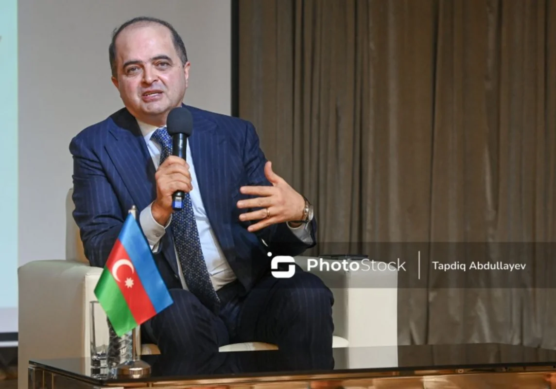 Ürək-damar cərrahı Rəşad Mahmudov: 