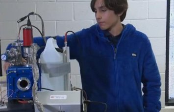 Школьник бросил вызов рекордам ядерного синтеза