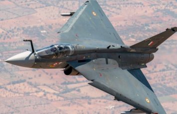 Hindistanda qırıcı təyyarə qəzaya uğradı