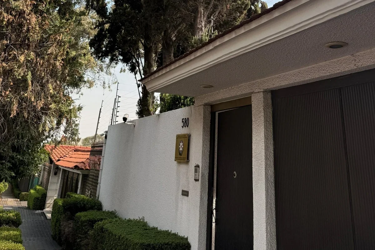 Səfirlik iğtişaşlar fonunda Meksikada olan Azərbaycan vətəndaşlarına çağırış etdi - FOTO