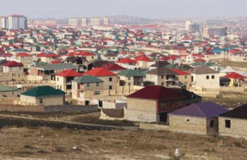 Qərar masadadır – İlkin olaraq 2001-ci ilədək tikilən evlərə kupça veriləcək - VİDEO