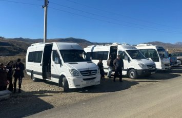 Ağdərənin 4 kəndinə köç karvanları yola salındı