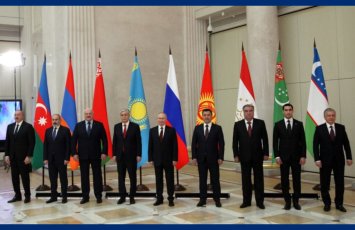 “Postsovet respublikaların hamısında bu gizli siyasi xətt özünü göstərir və heç bir  ölkə bu təzyiqdən qaça bilmir...”